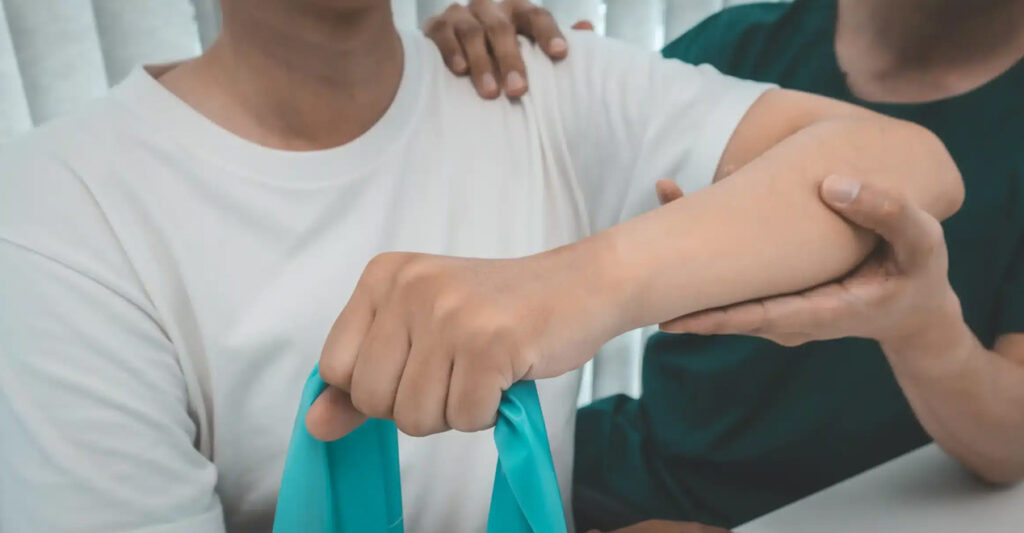 Recuperacion post operacion cirugia de hombro en tijuana Traumatologo Ortopedista en Tijuana https://traumatologoentijuana.com